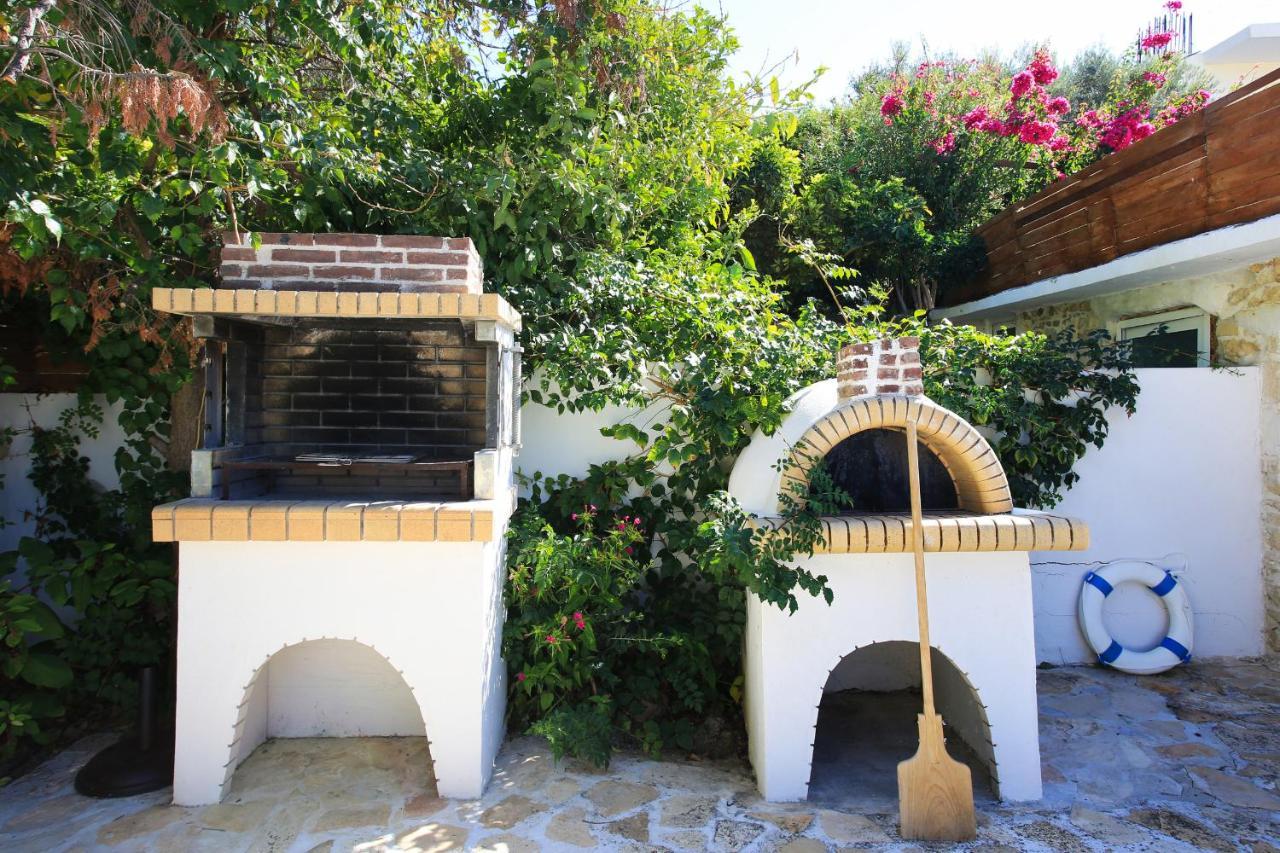 Villa Oasis Kamilari Exterior foto