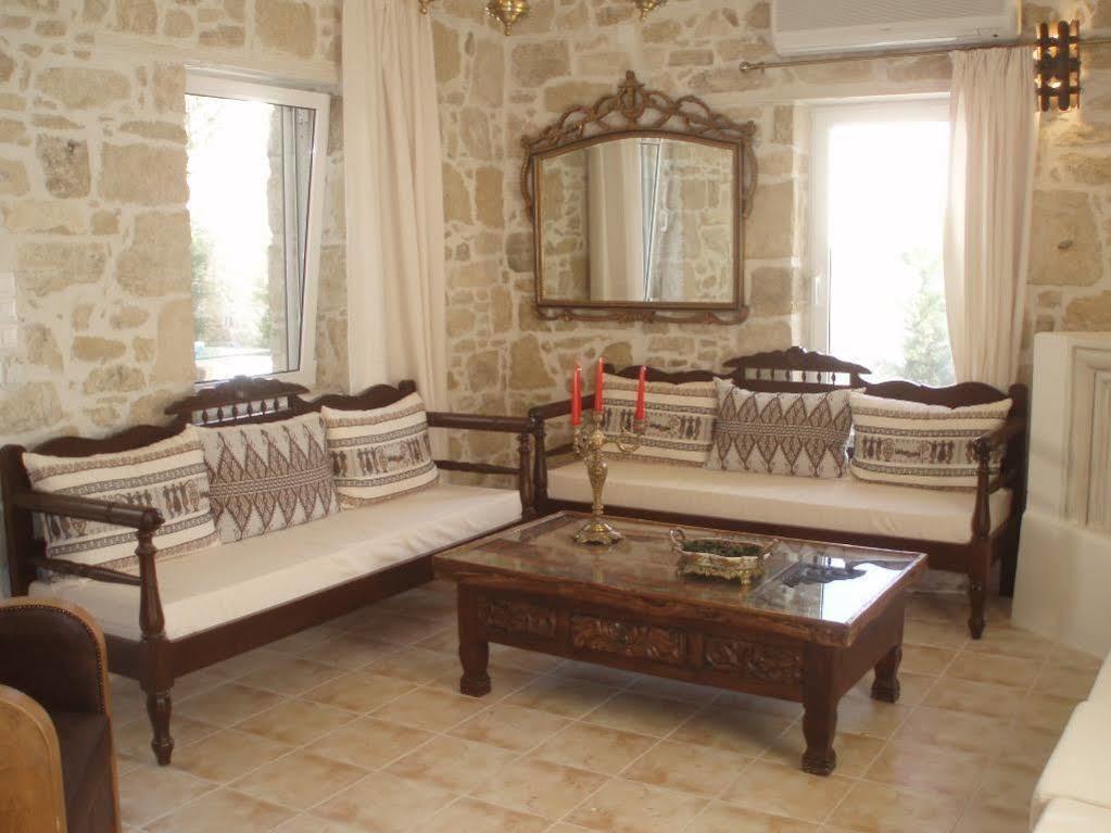 Villa Oasis Kamilari Exterior foto